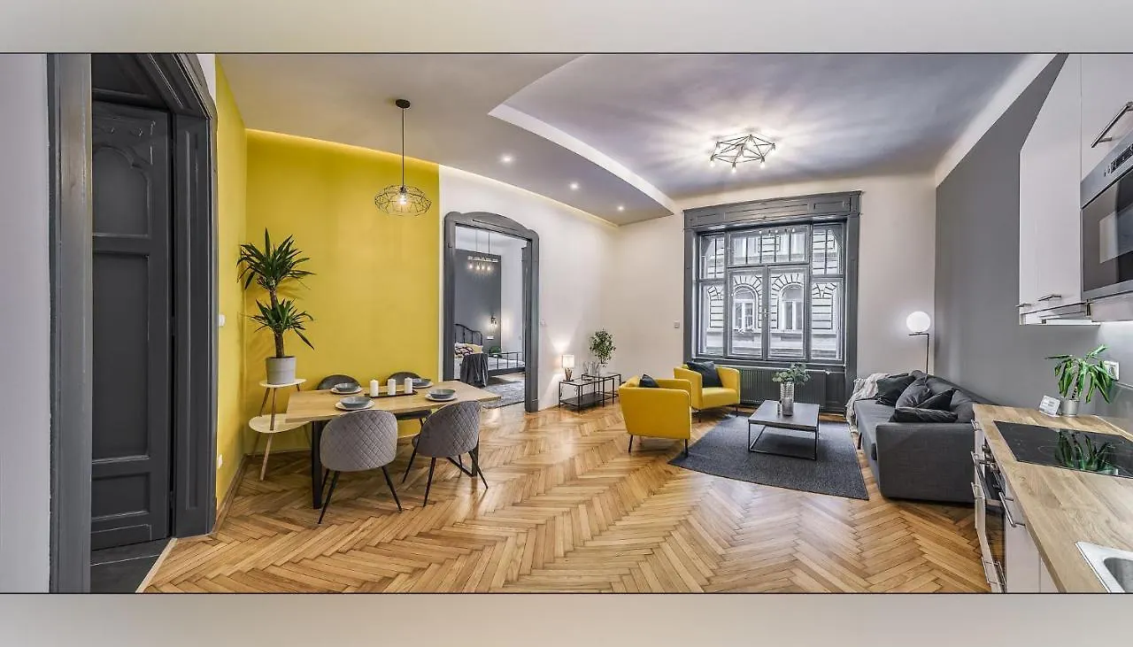 Spacious Luxury 2Br Apt In Downtown Budapest - Ora